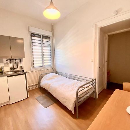 Petit Studio Confortable Pour Une Personne - 038 Rouen Exterior foto